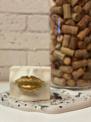LIMITED EDITION! Candle "Lips"