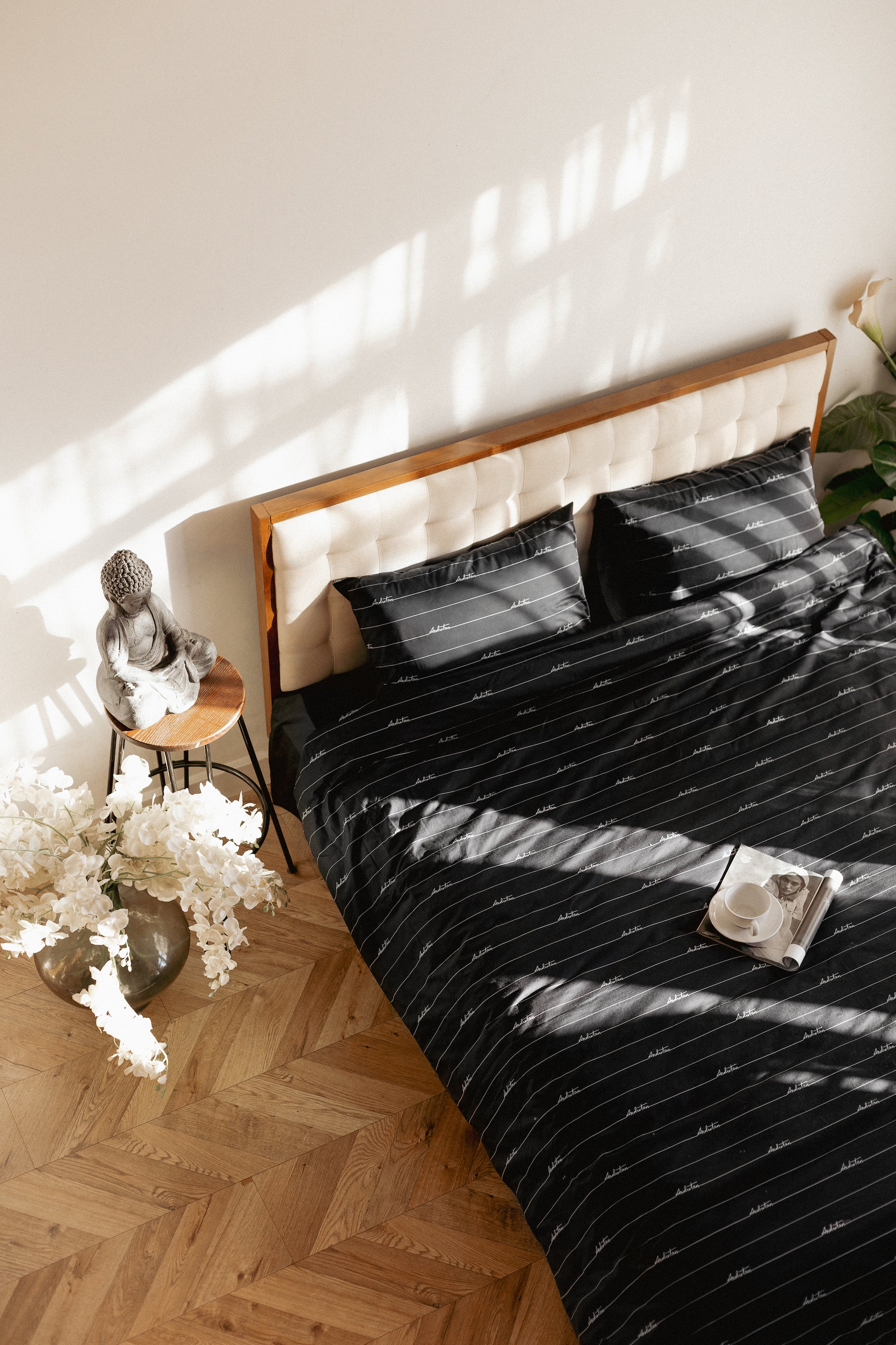 Black and shop tan bedding sets