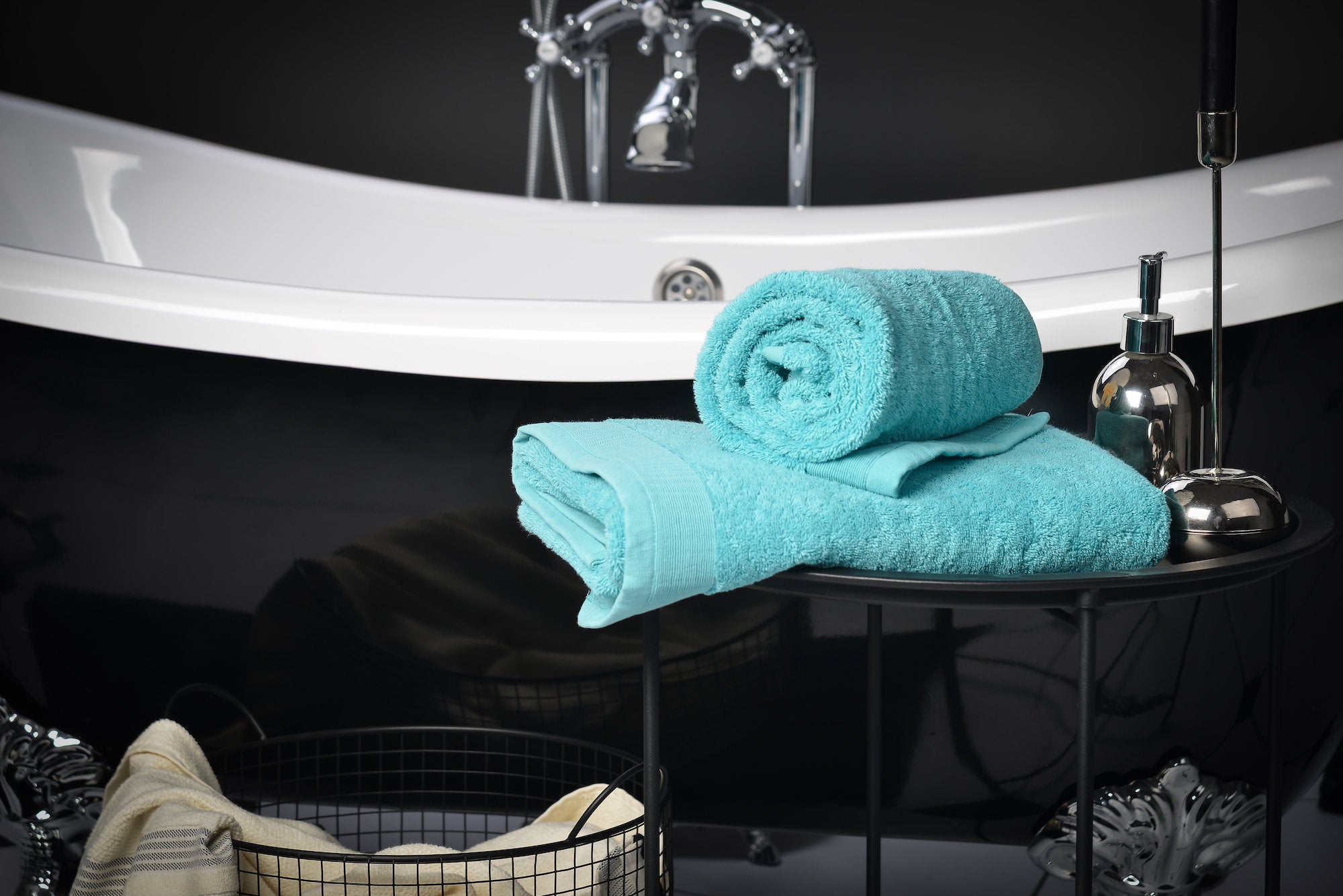 2 pcs Bath Towel Set: Bath and Face Towel, Premium Turkish 100% Natural Terry Cotton, Soft Touch, Super Absorbent