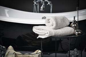 2 pcs Bath Towel Set: Bath and Face Towel, Premium Turkish 100% Natural Terry Cotton, Soft Touch, Super Absorbent