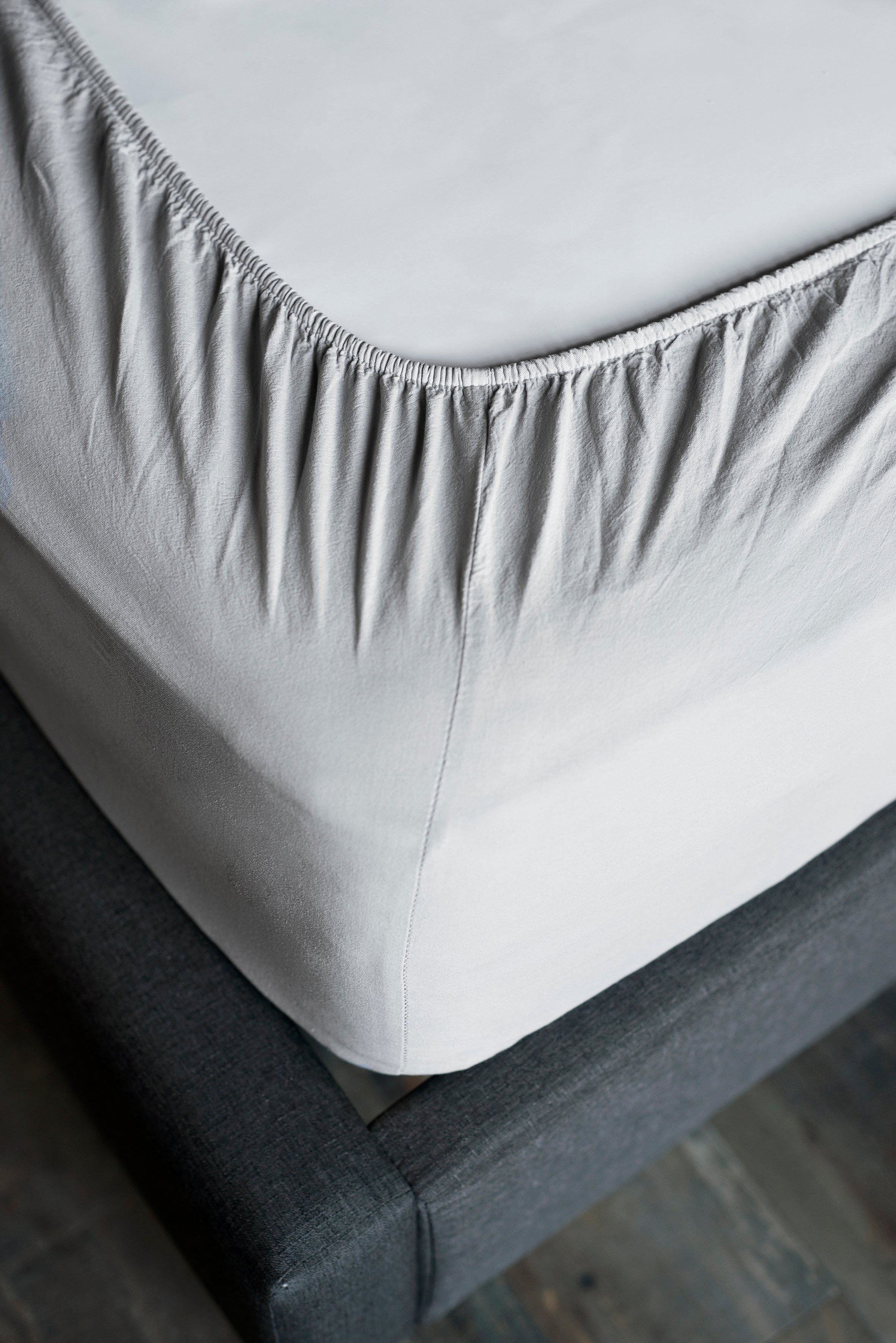Fitted Sheet, Silver